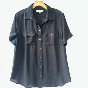 Loft Black Short Sleeve Button Front Top Size Large